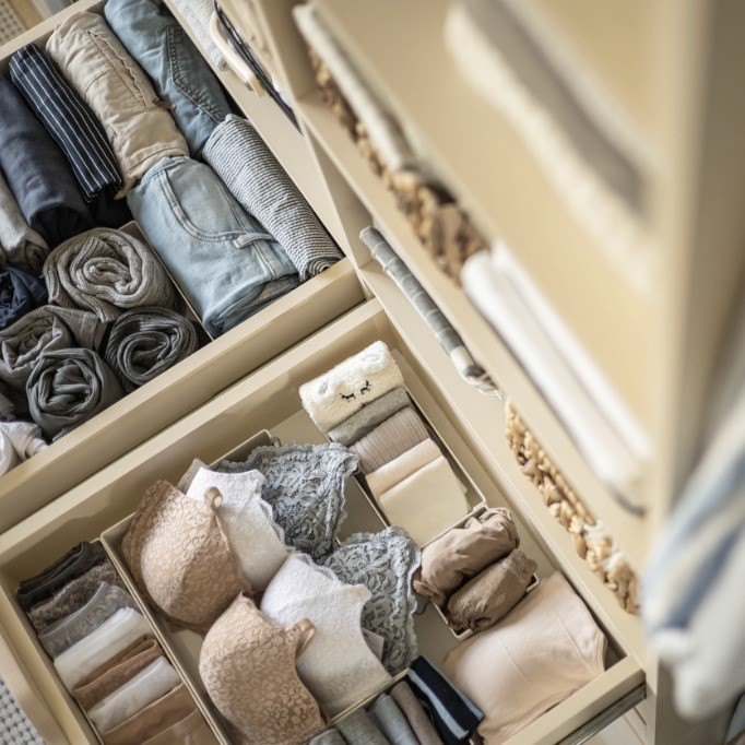 Wardrobe_Drawer_with_Underwear_Socks_and_Pants